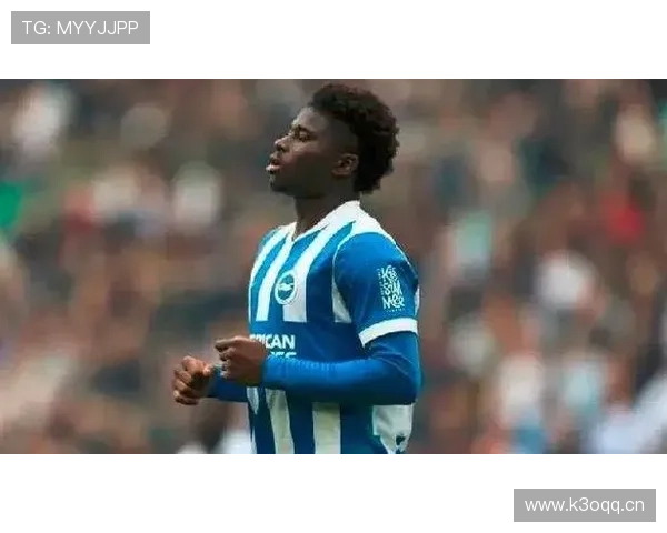 罗马诺：阿克夏季或离曼城 意甲球队再度竞逐